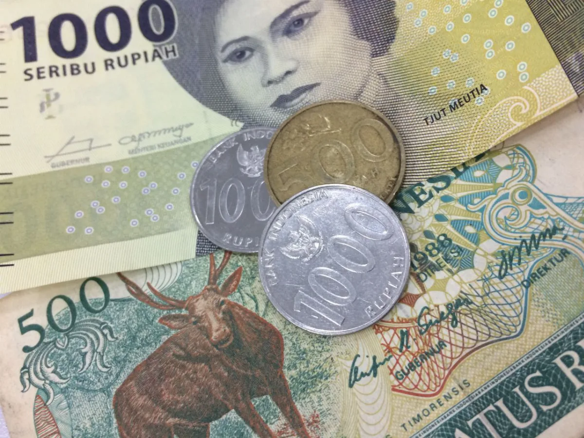 Mama Jangan Ambil Uang Saya